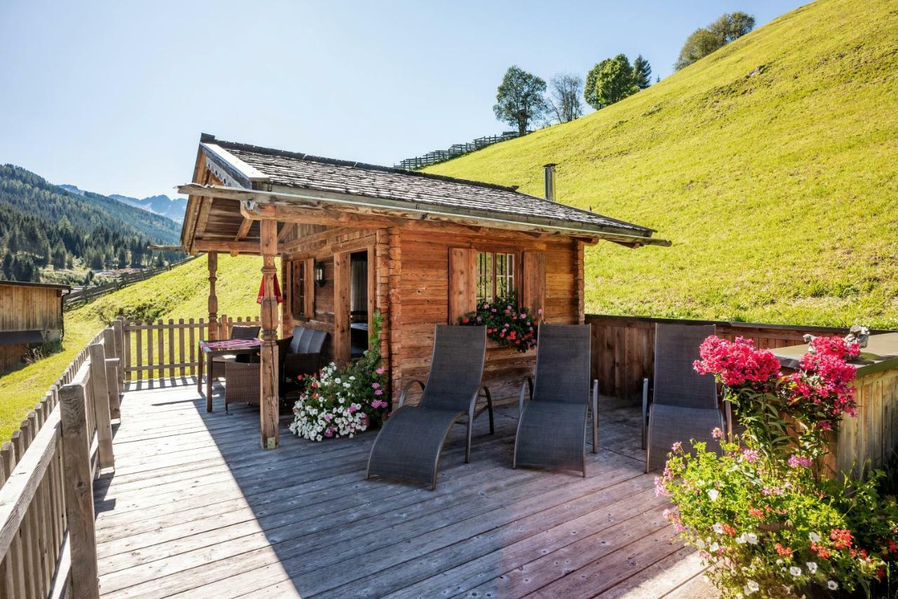 Hotel Garni Hanslerhof " Urlaub Am Bauernhof " جيرلوس المظهر الخارجي الصورة