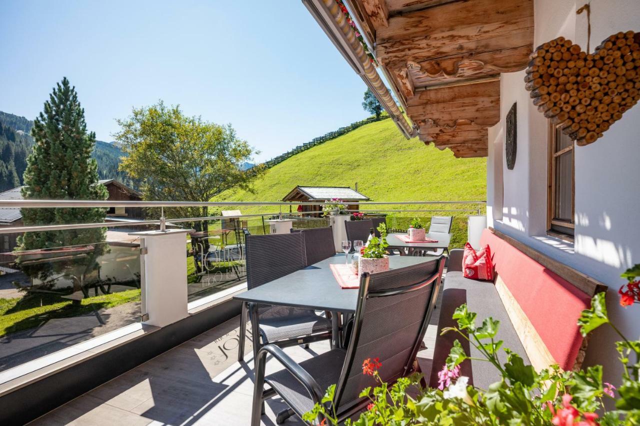 Hotel Garni Hanslerhof " Urlaub Am Bauernhof " جيرلوس المظهر الخارجي الصورة